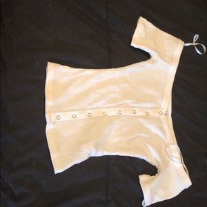 Off-the-shoulder top